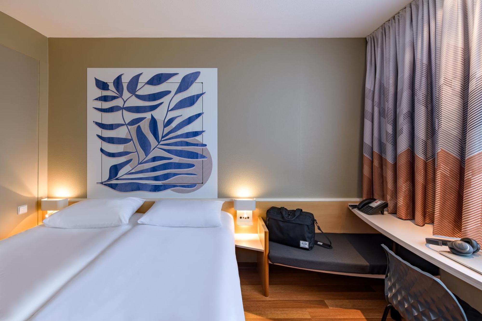 Ibis Heilbronn City Bagian luar foto