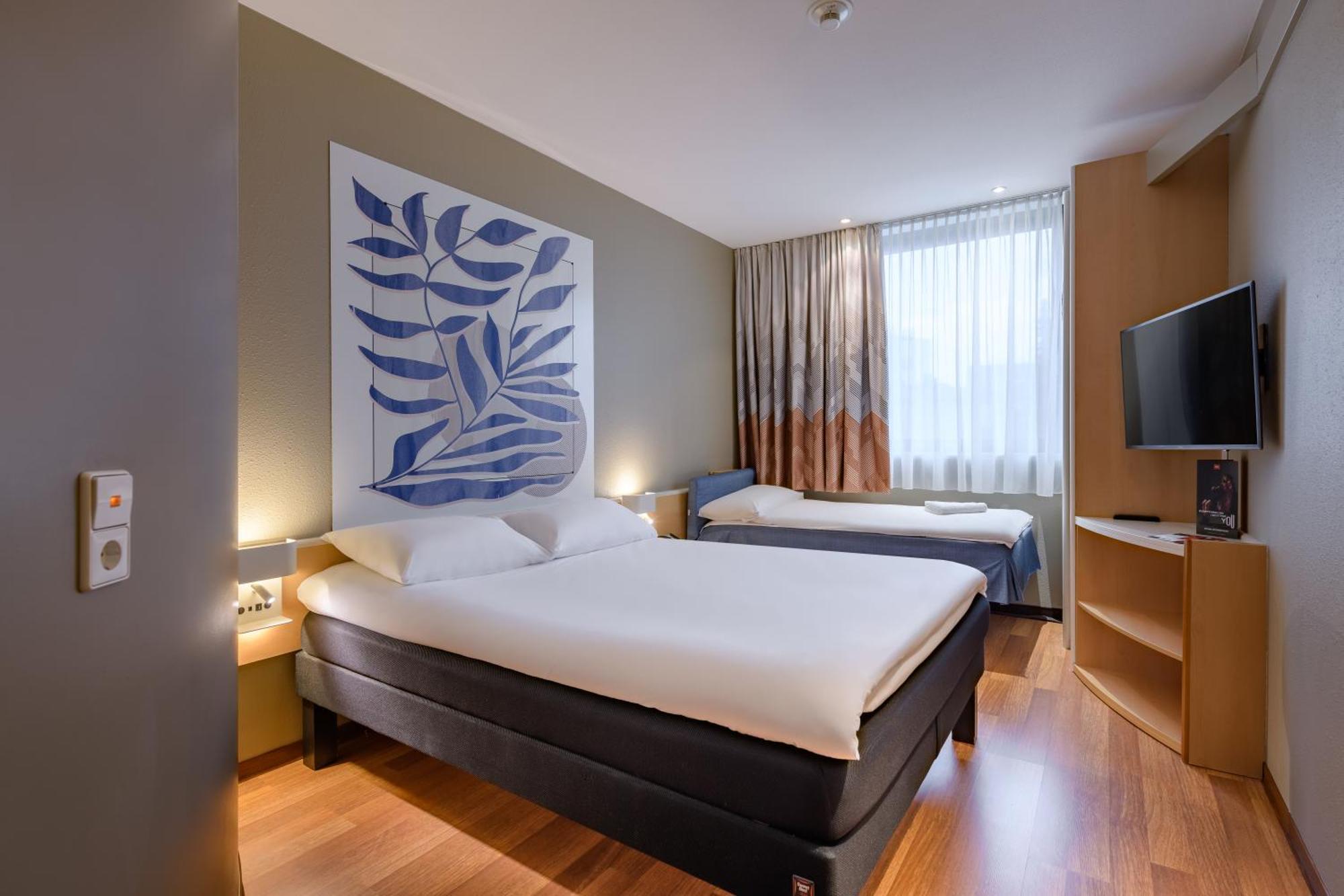 Ibis Heilbronn City Bagian luar foto
