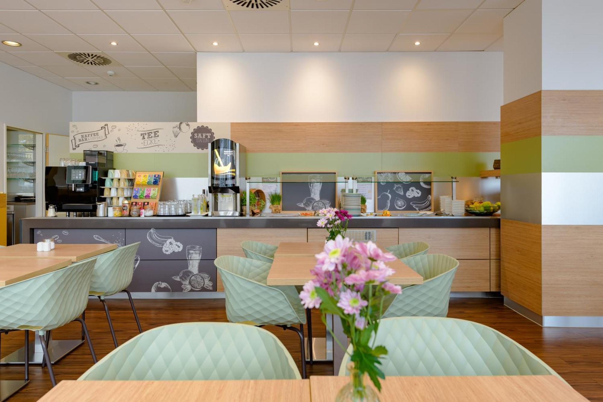 Ibis Heilbronn City Bagian luar foto