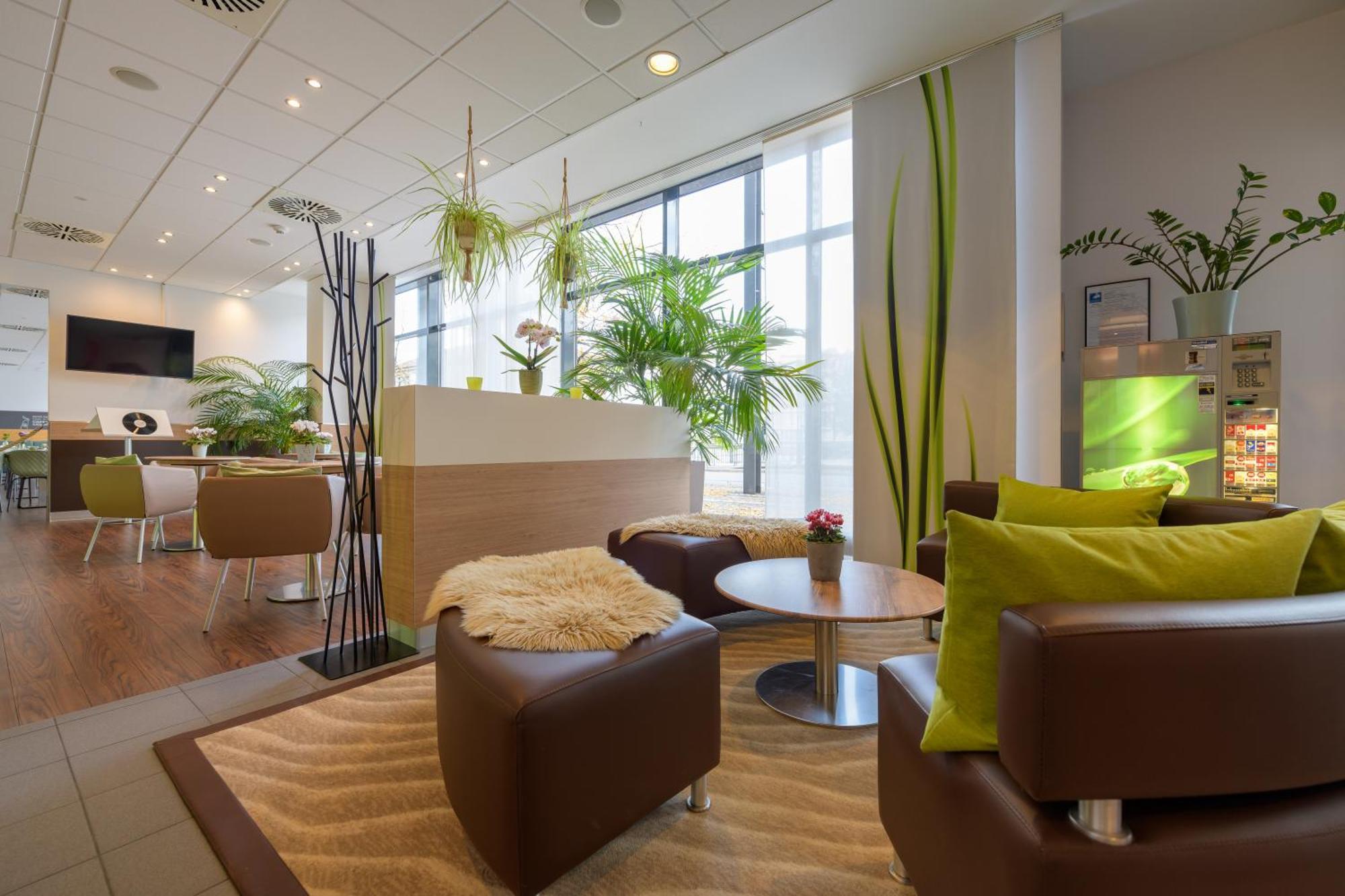 Ibis Heilbronn City Bagian luar foto
