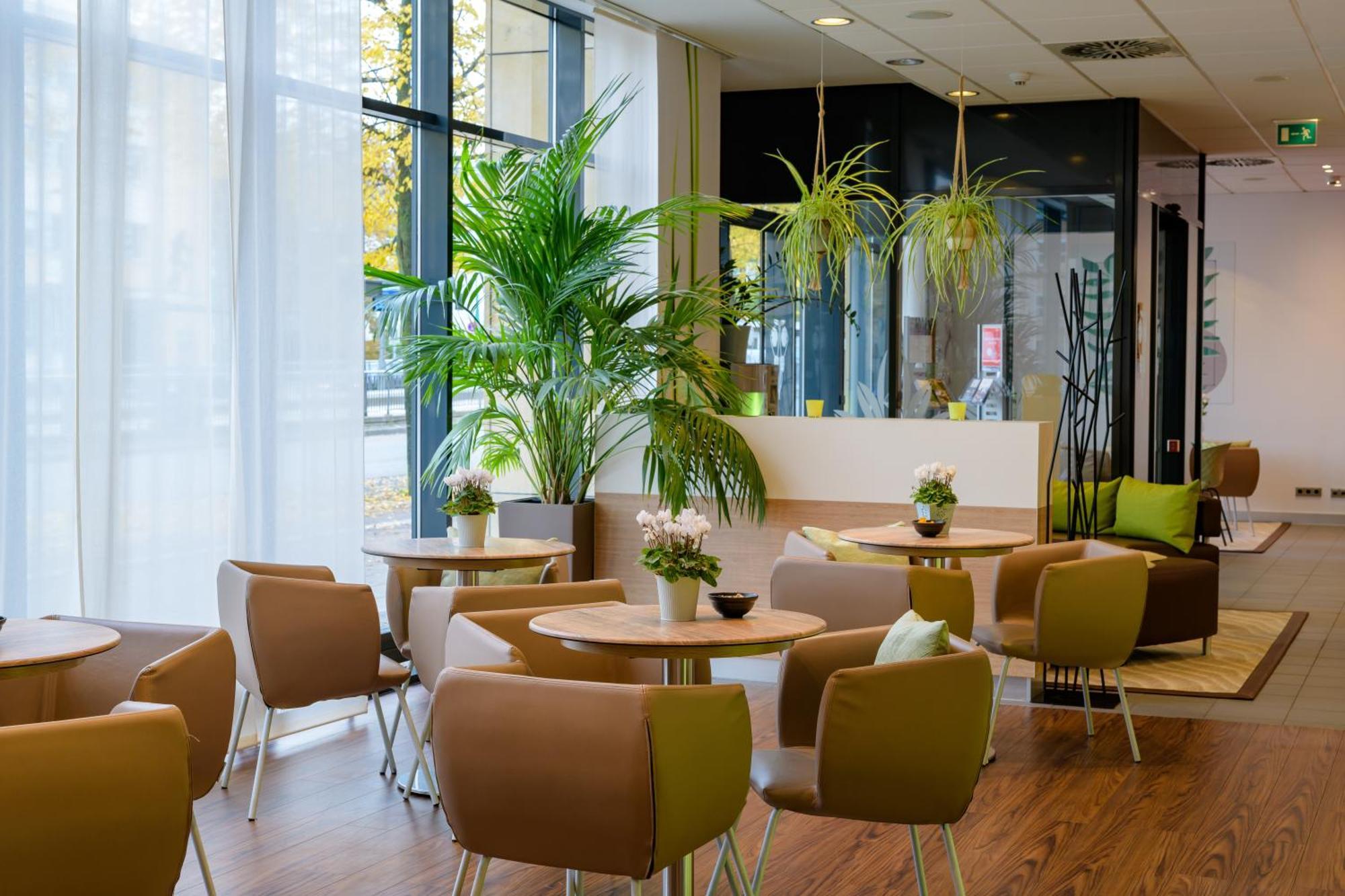 Ibis Heilbronn City Bagian luar foto