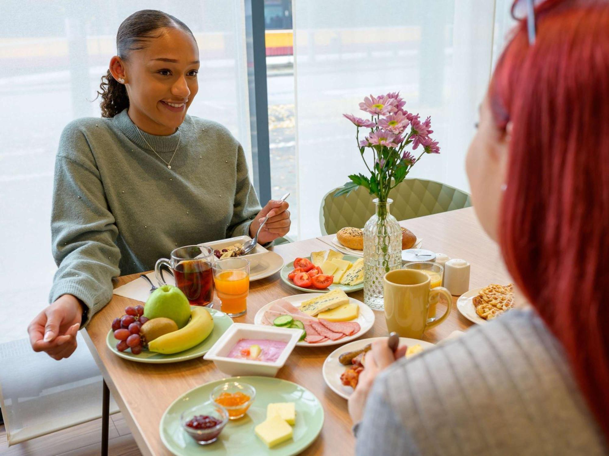 Ibis Heilbronn City Bagian luar foto