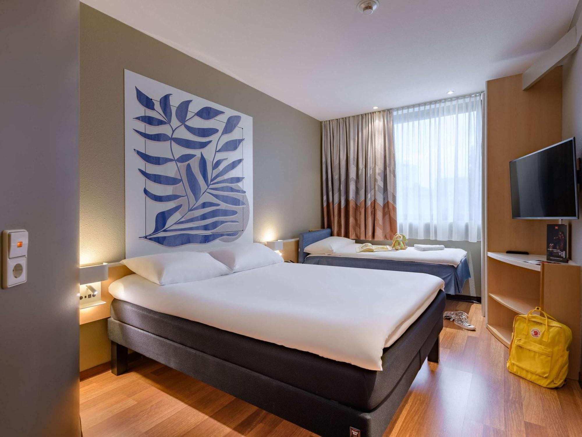 Ibis Heilbronn City Bagian luar foto